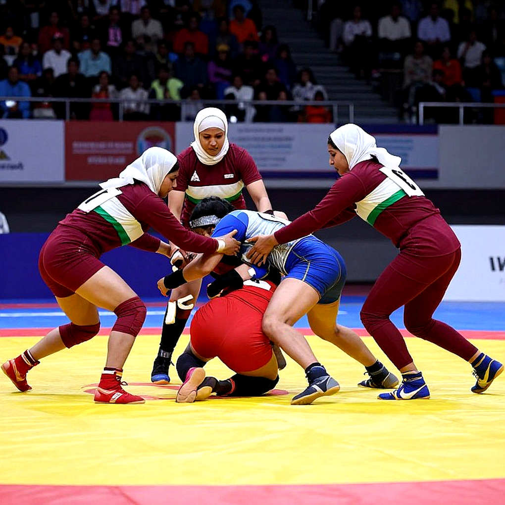 ০-৩ এর লেজার: সাইগন ফ্যান্টমের সিংহাসন, নুব টিমের ক্লান্ত ব্র্যাকেট